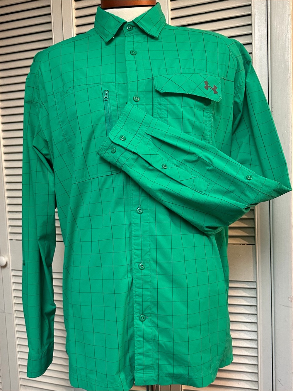 UNDER ARMOUR  Size XL  Heat Gear  LOOSE